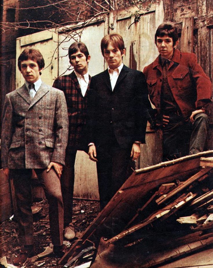 31 mod shoes the small faces looking cool