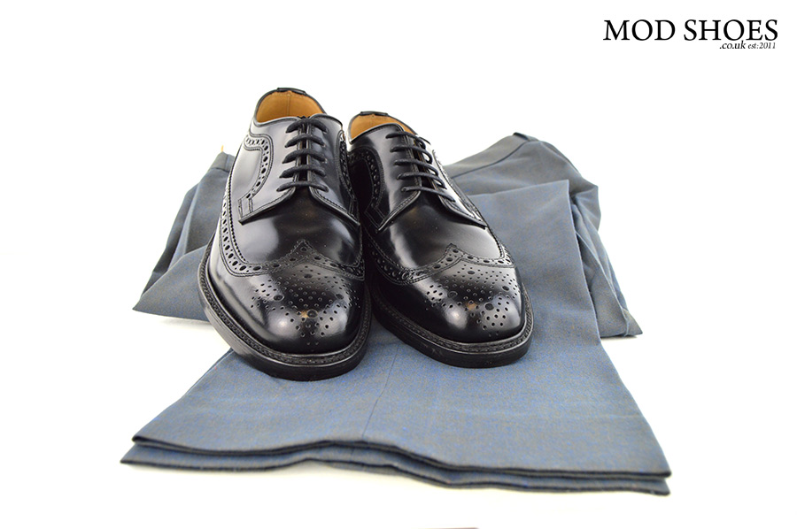 mod-shoes-black-loake-brogues-with-two-tone-trousers