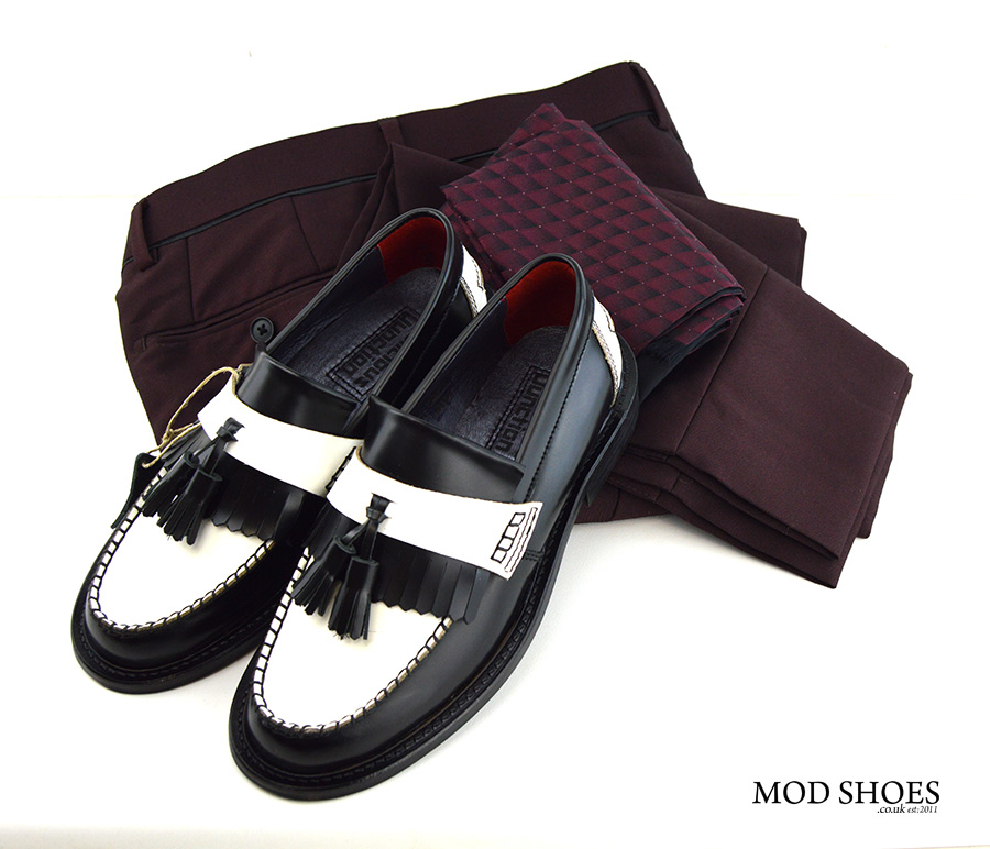 mod-shoes-black-white-tassel-loafers-with-burgundy-trousers