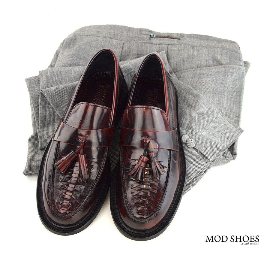 mod-shoes-oxblood-tassel-loafers-with-prince-of-wales-check-trousers