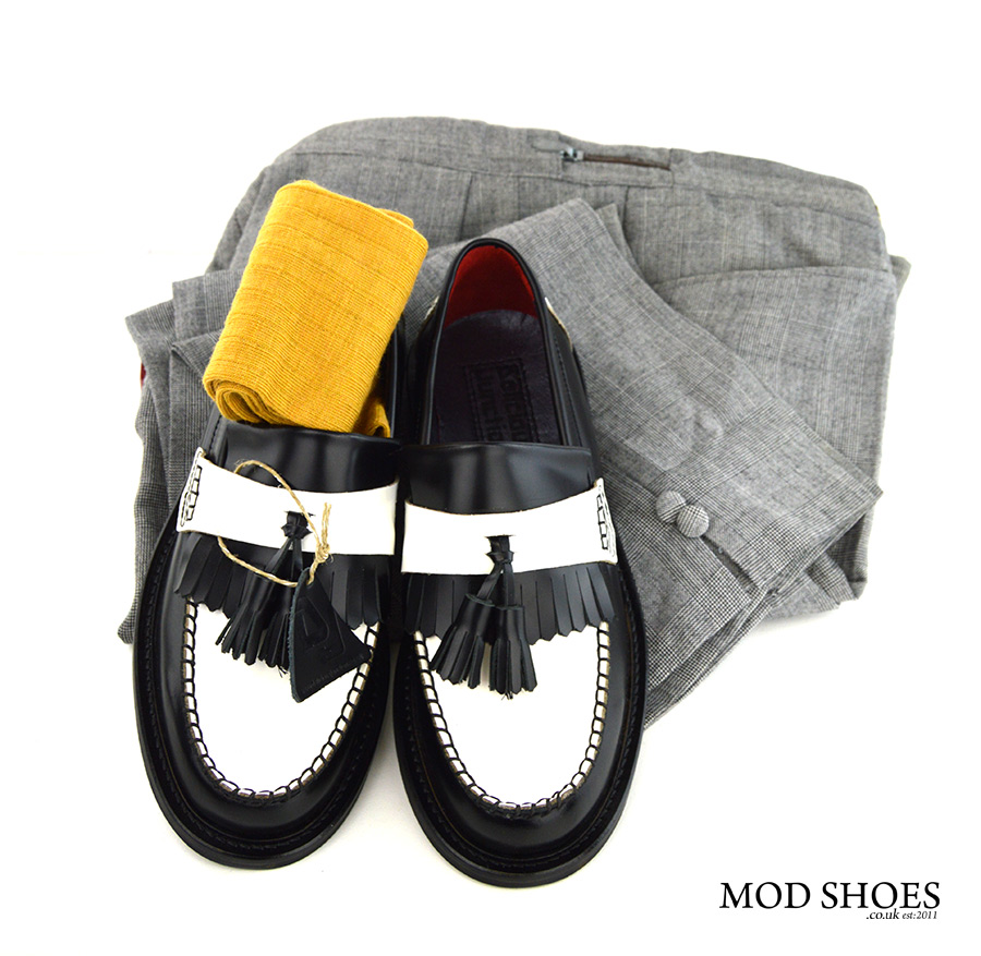 mod-shoes-tassel-loafers-with-prince-of-walers-trousers
