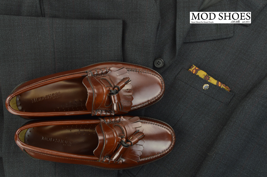 modshoes-chestnut-tassel-loafer-the-dukes-with-mod-suit