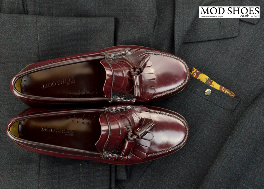 modshoes-oxblood-tassel-loafers-with-mod-suit