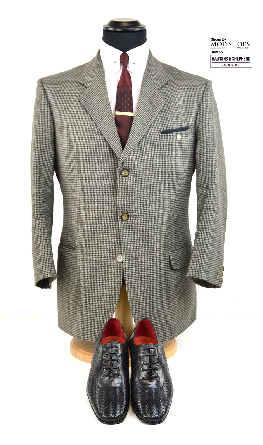 modshoes-weavers-with-mod-suit-and-hawkins-sherped-shirt