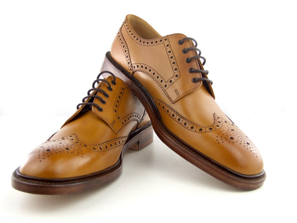 mod-shoe-loake-chesters-tan-brogues-02