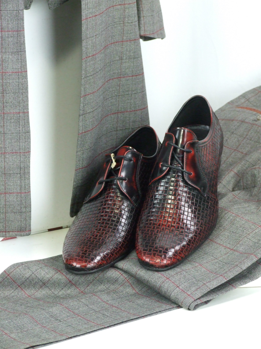 mod shoes weavers oxblood with gibson clothes 01