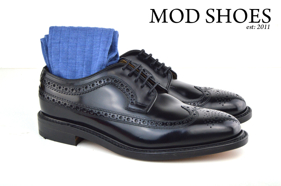 Mod Shoes Loake Royals with blue Socks