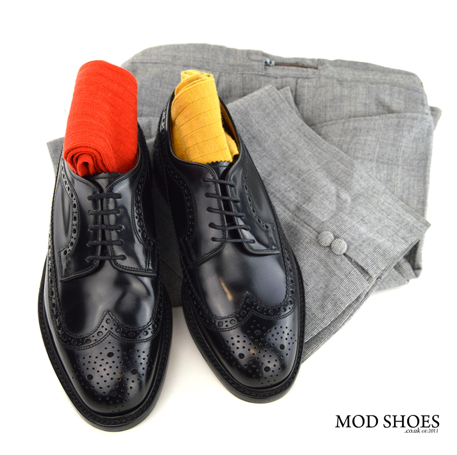 mod-shoes-loake-black-brogues-with-red-and-yellow-socks-prince-of-wales-trousers