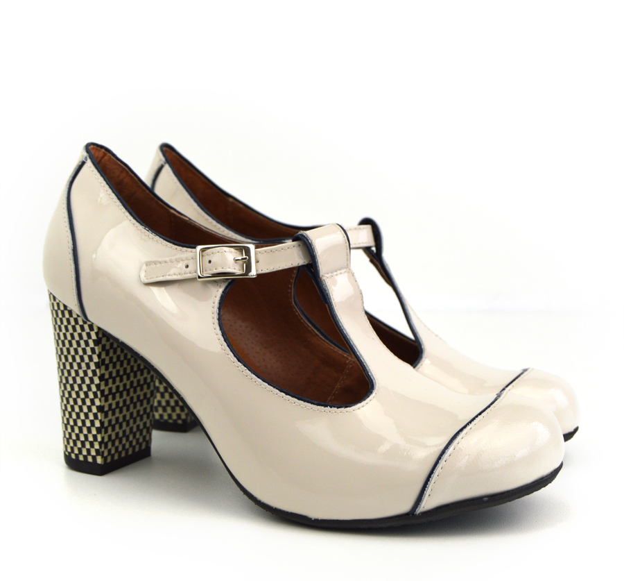 vintage style mary jane shoes