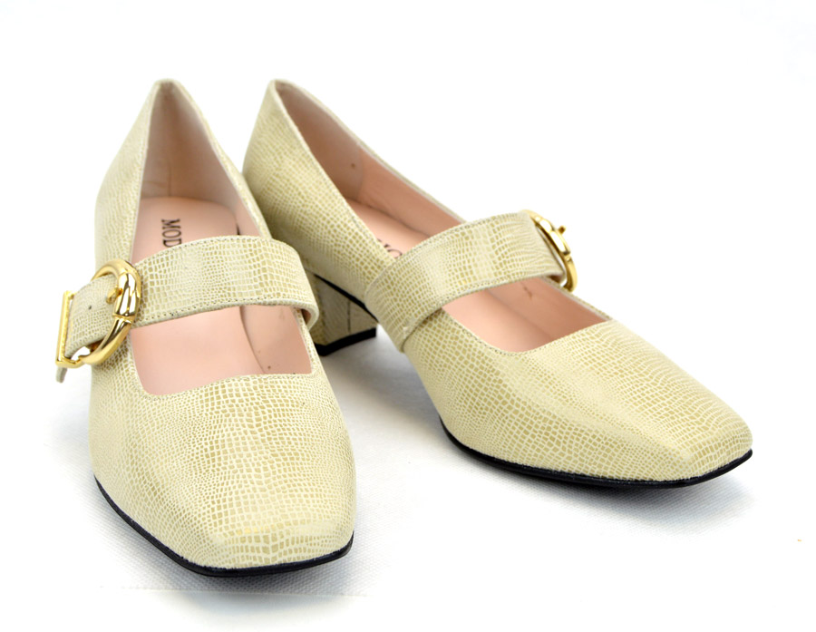The Lola In Cream Textured Effect Patent Leather Mary Jane 60s Style