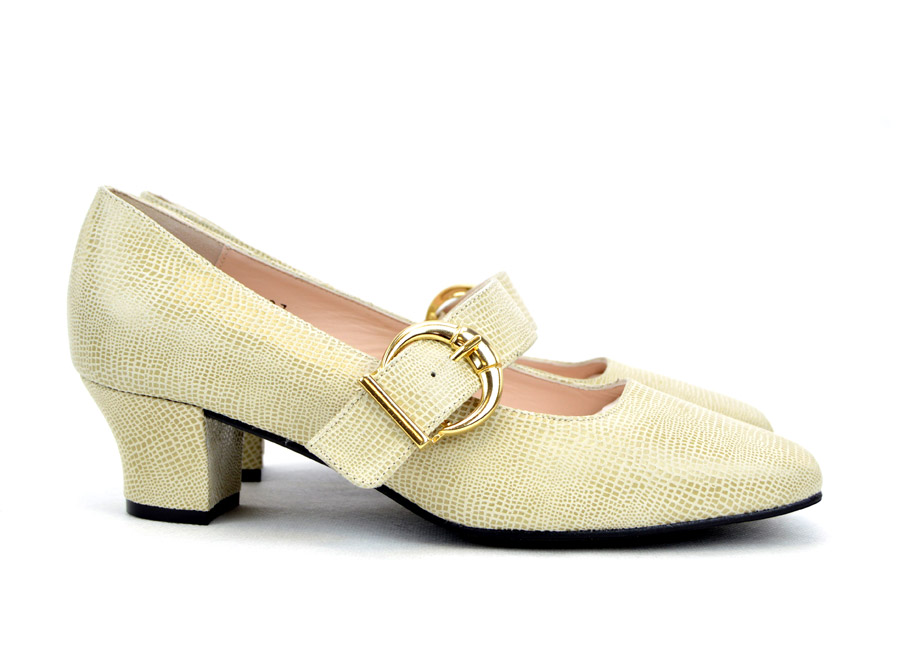 shoes for pregnancy swelling