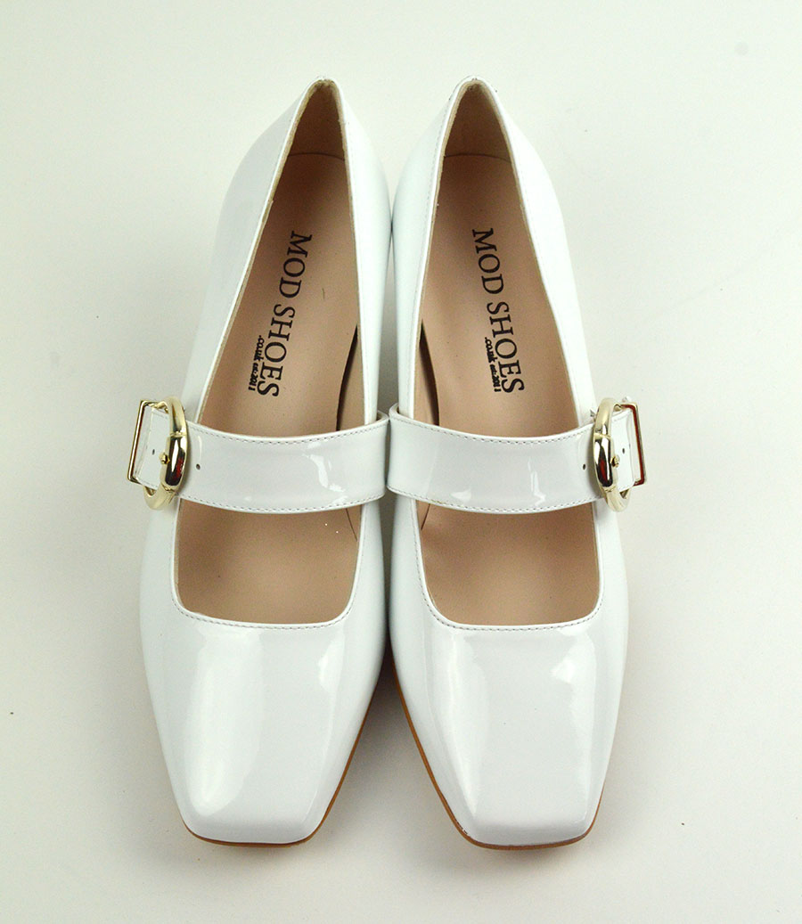 white mary jane pumps