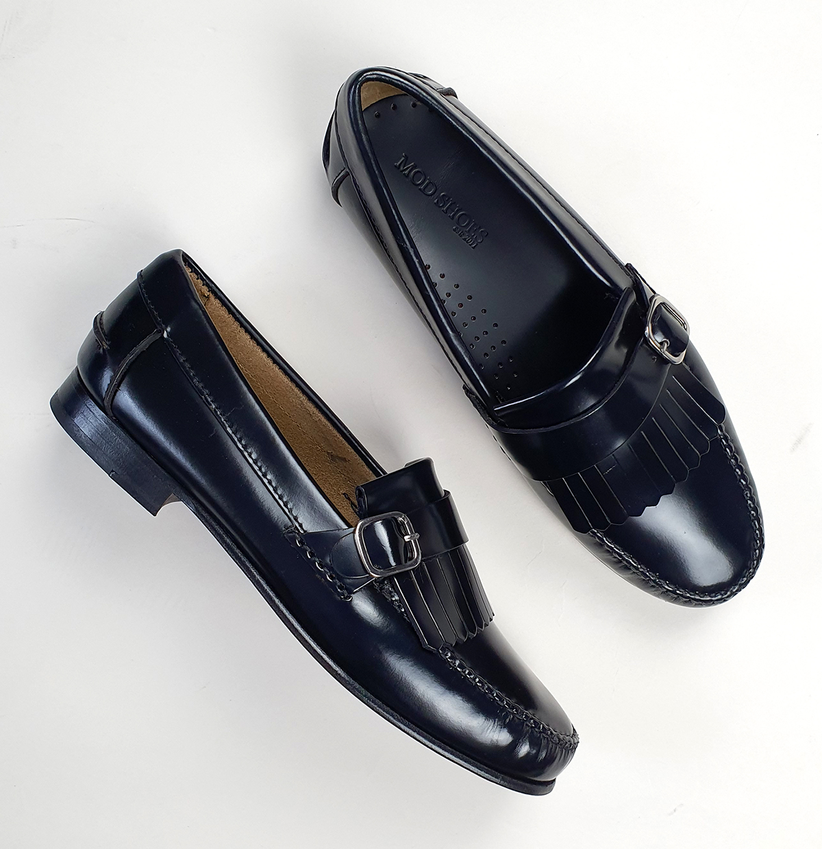 Fringed Loafers in Black – The Marquis – Mod Shoes