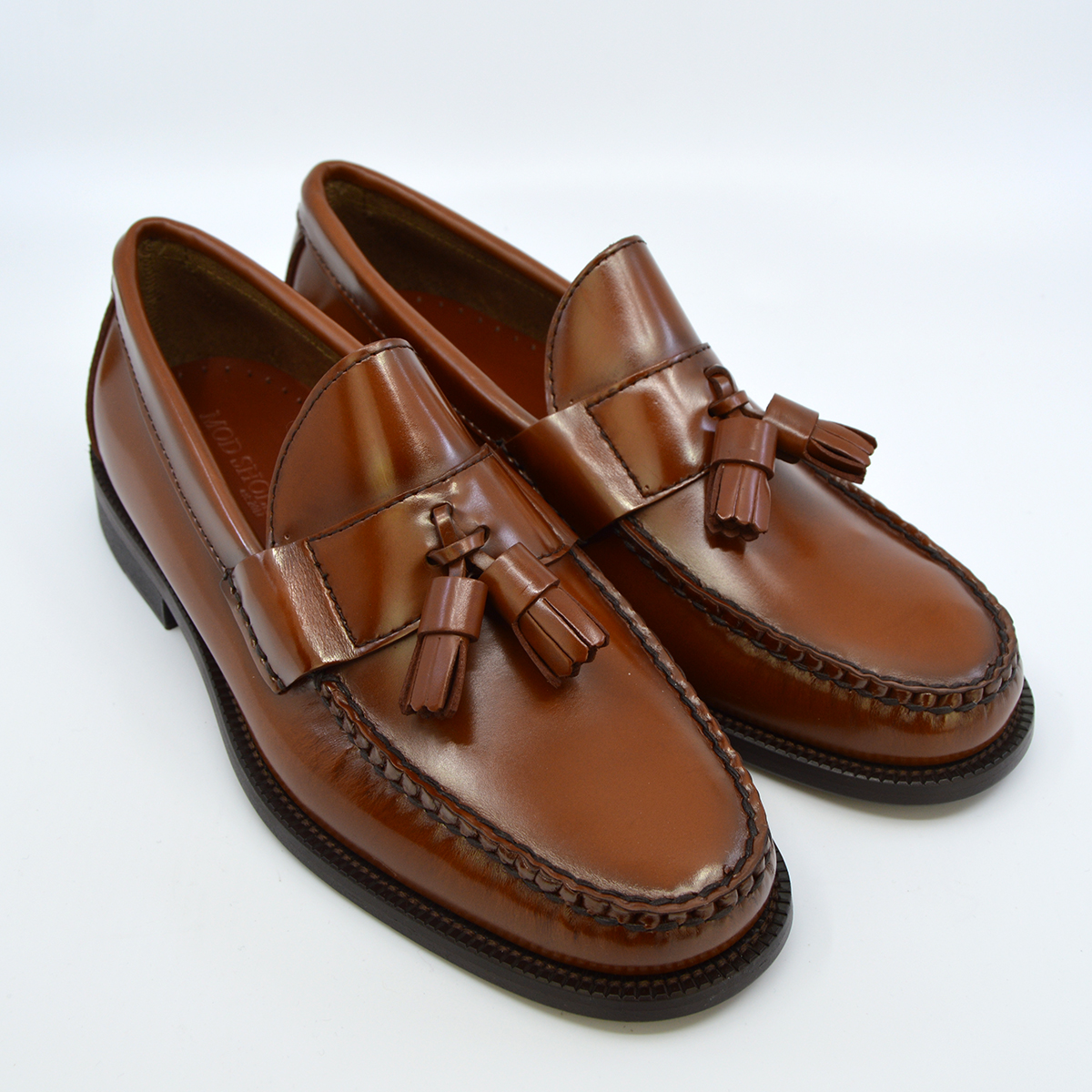Tassel Loafers in Teak – The Baron – Mod Shoes