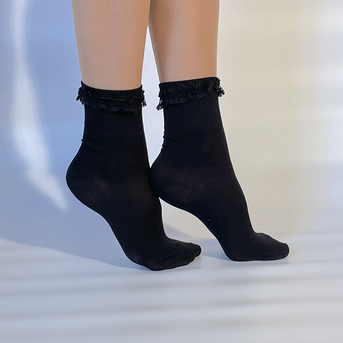 Black Ruffle Top Ankle Socks – Mod Shoes