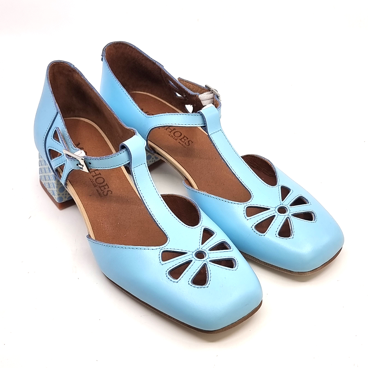 The Zinnia in Sky Blue – Ladies Retro Style Shoe by Mod Shoes – Mod Shoes