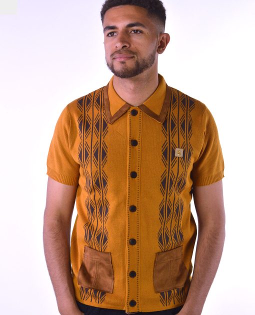 gabicci-spring-summer-2023-50-years-button-through-polo-in-toffee-with-pockets-04