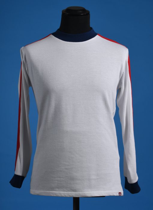 66-Clothing-The-Euro-top-England-Inspired-1970s-Football-in-White-with-Red-Blue-Stripe-10