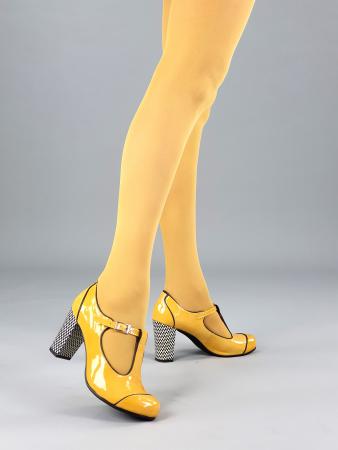 modshoes-mellow-yellow-tights-04